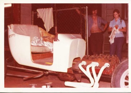 TBucket_SideView_1978.jpg