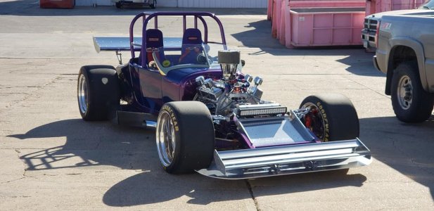 Albers.jpg Albers.jpg