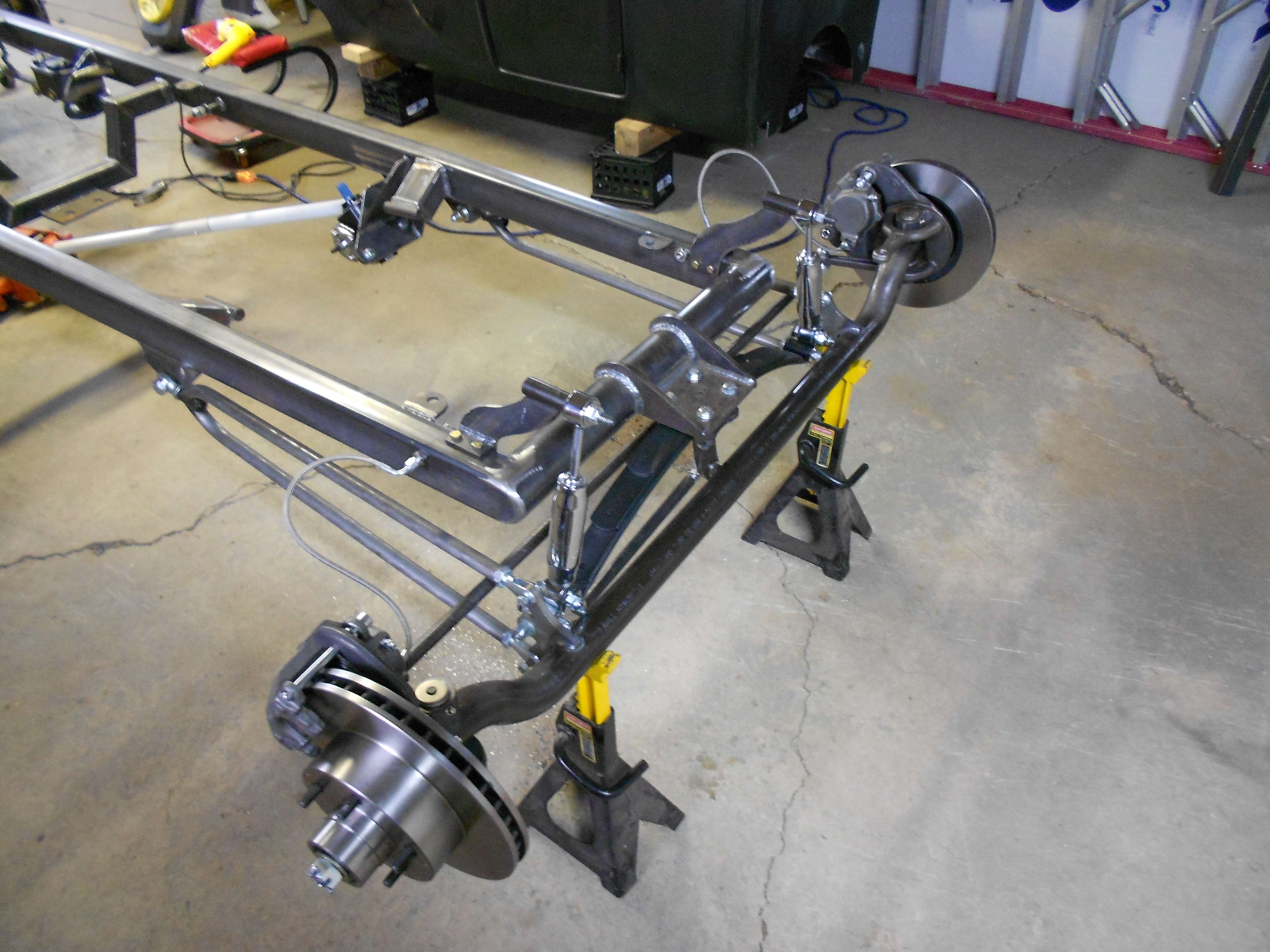 frontend27ford005.jpg